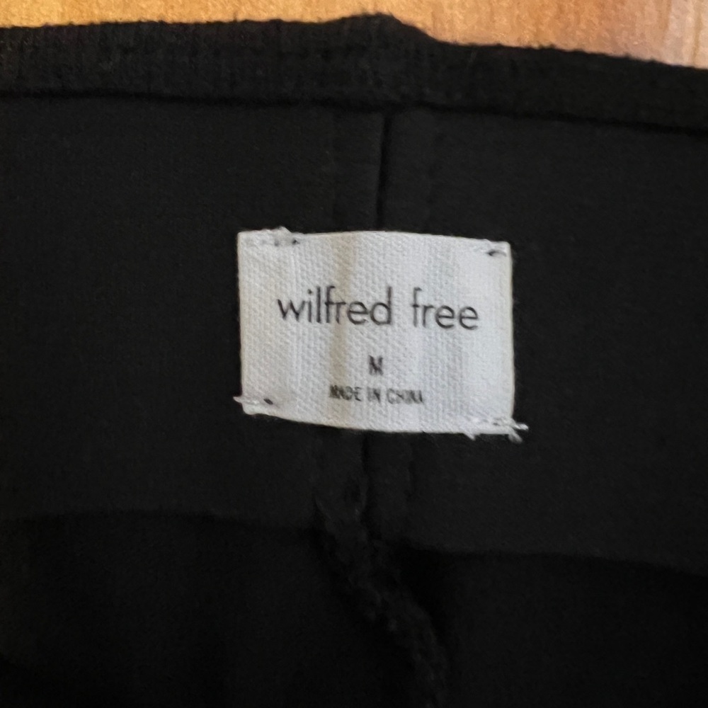 Aritzia Wilfred Free Black Knit Maxi Pencil Skirt sz Medium - Picture 2 of 7